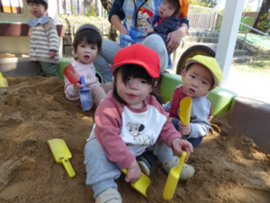 保護者様専用ページ：ひよこ組5月の園写真