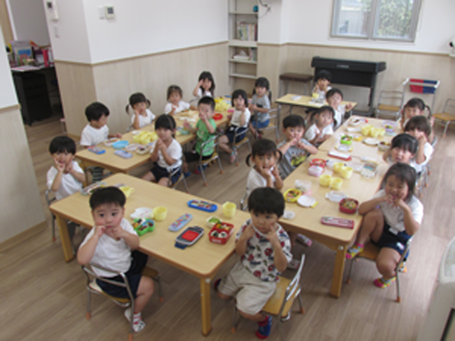 保護者様専用ページ：つばめ組10月の園写真